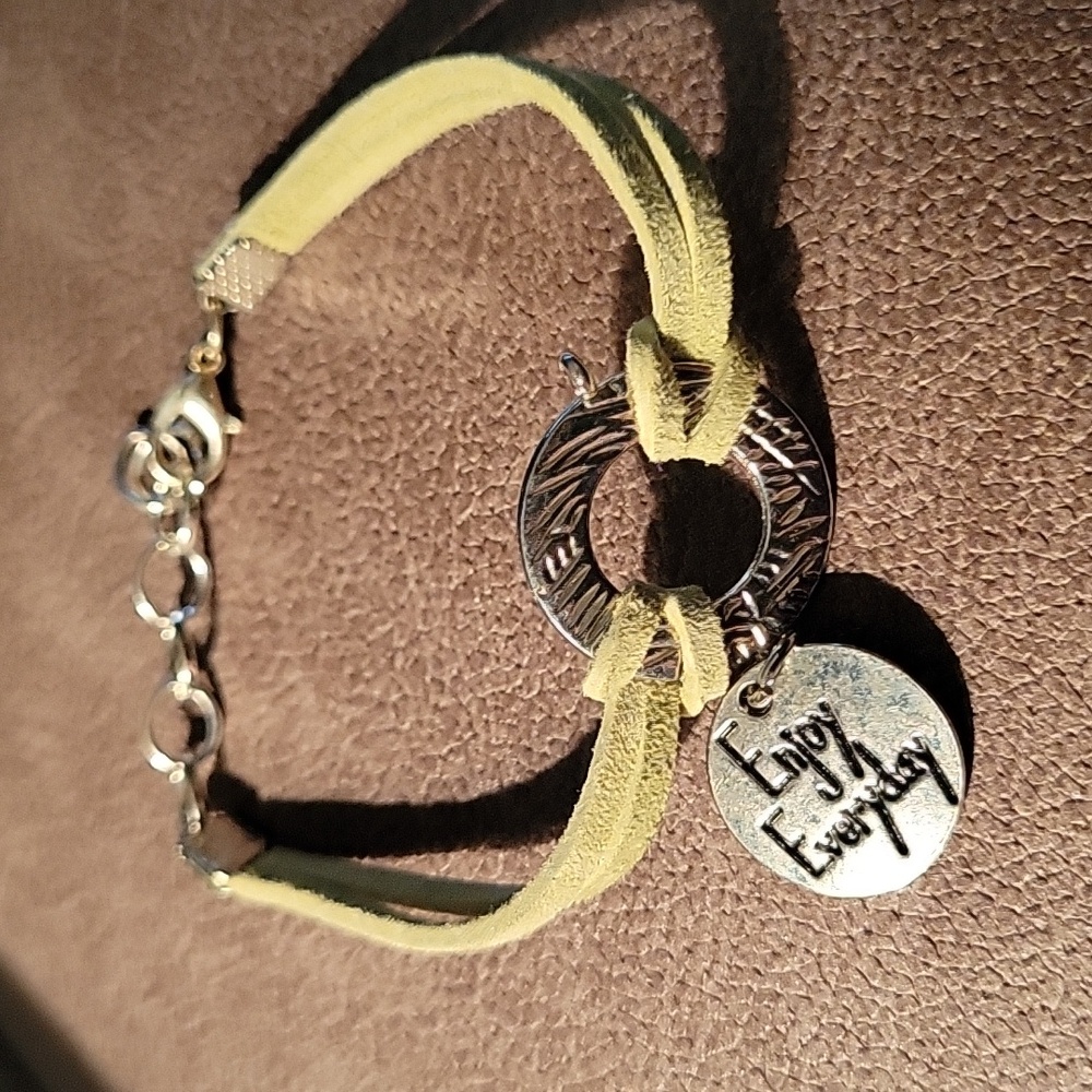 Enjoy Everyday inspirational bracelet